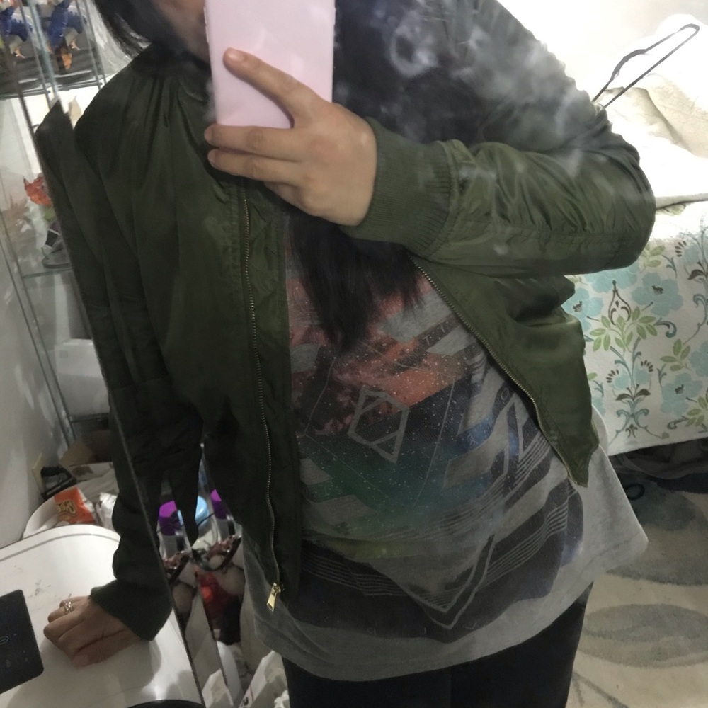 Bomber Jacket - Picture 3 of 4